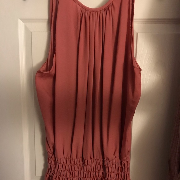 Clothes/dresses *new/like new* size M-L - Picture 4 of 7